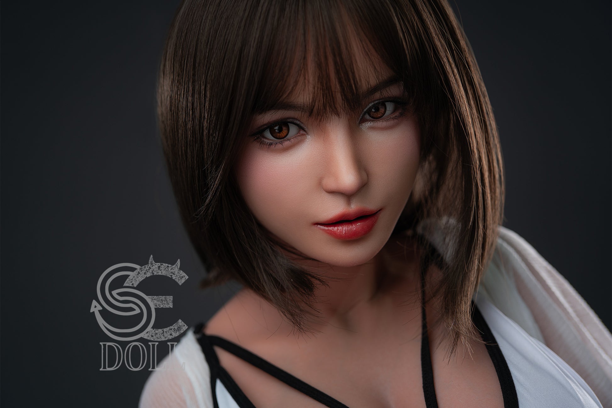 Sex doll seeking men who crave daring sex, wild foreplay, and boundless passion.