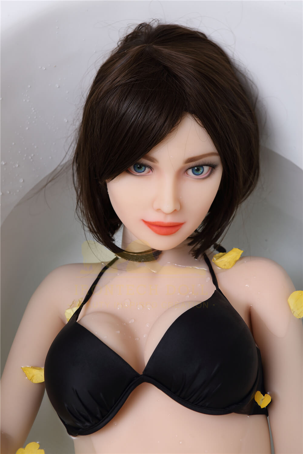 Hot sex doll with seductive look and rich tits