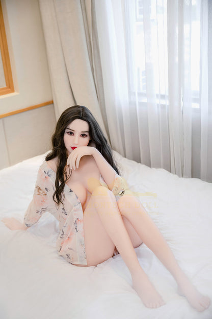 Look at my cute feet and perfect sex doll legs 