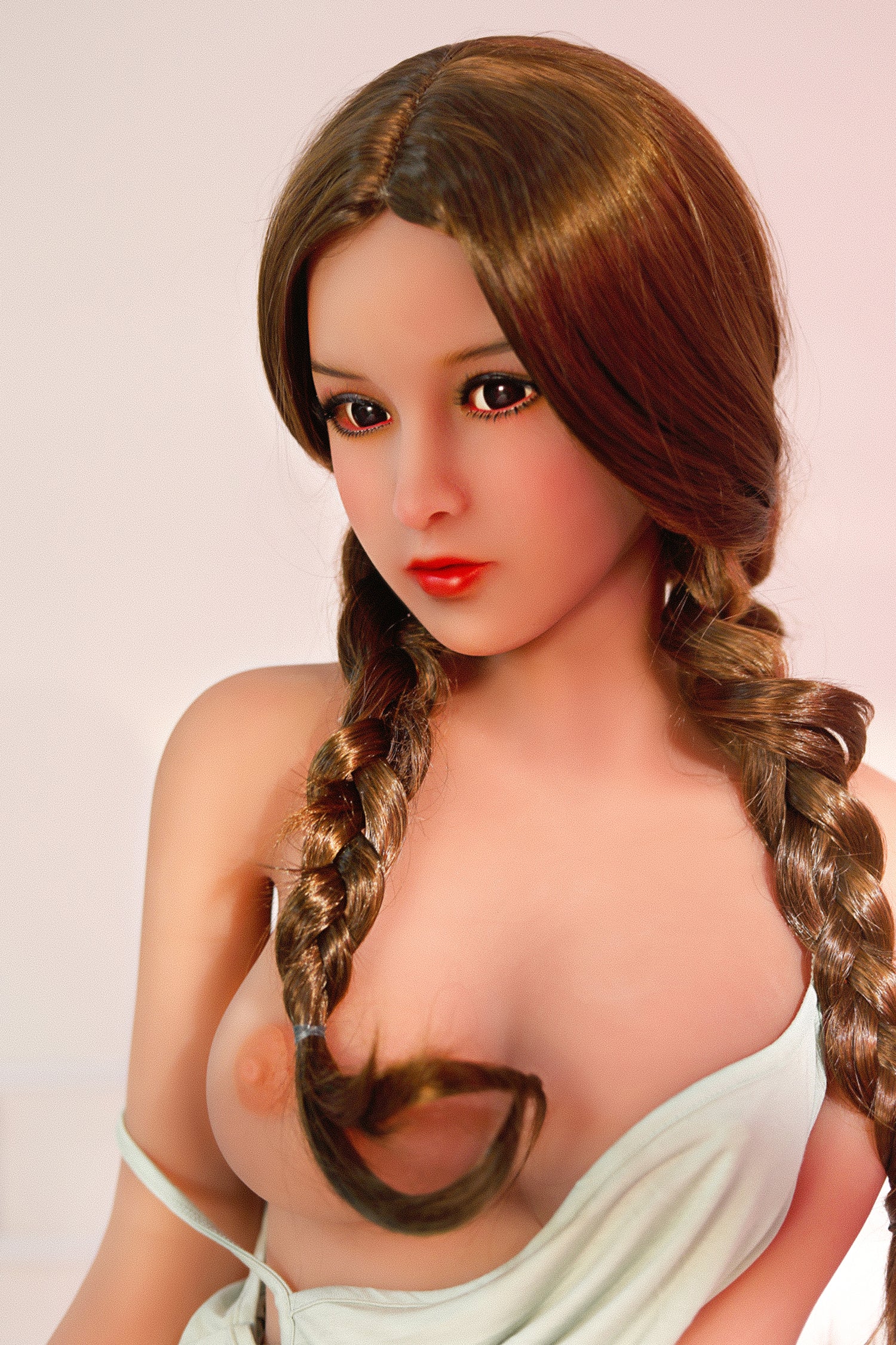 Beautiful brown doll hair 