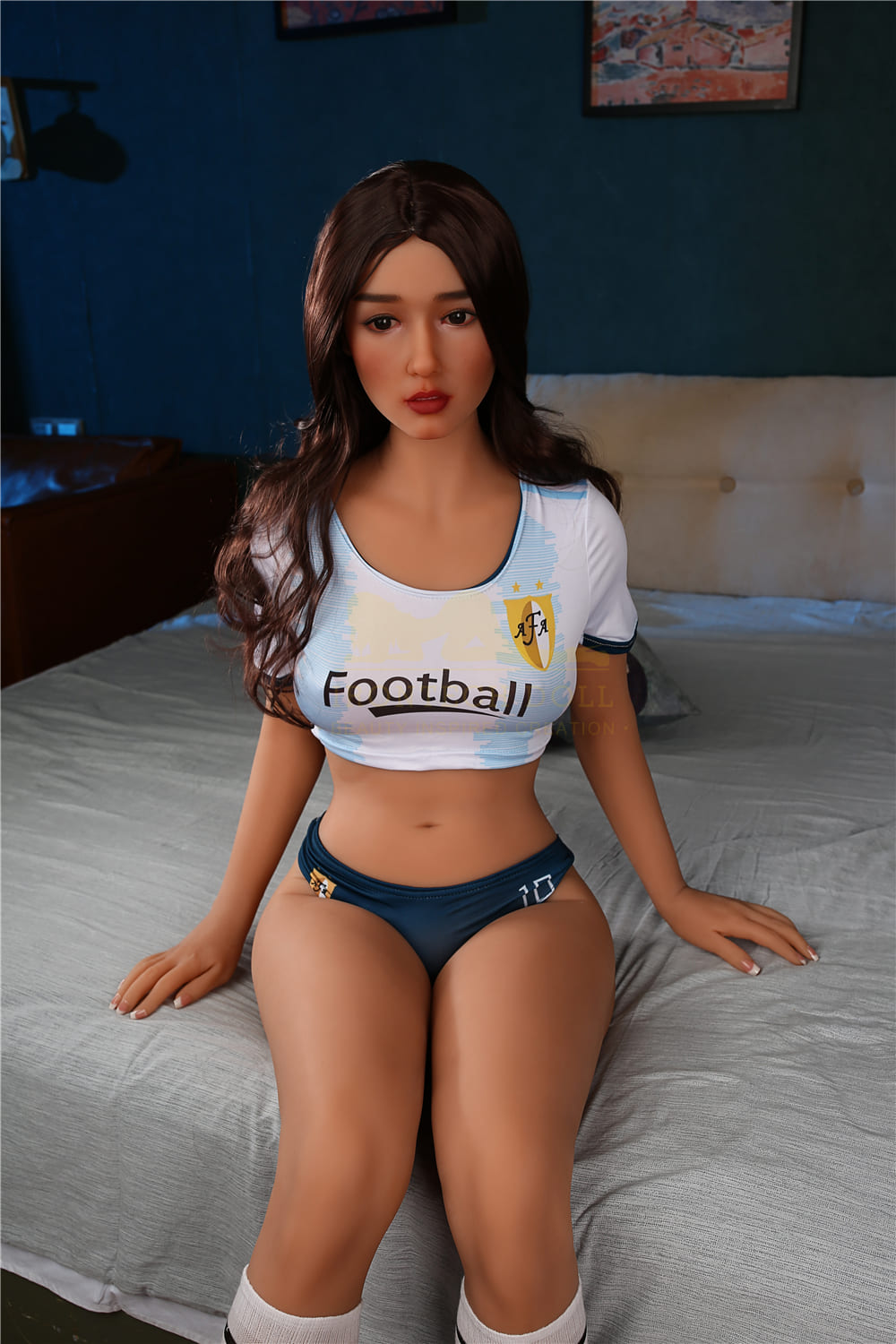 Cute curves sex doll 