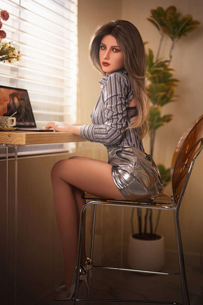 Alessia 166 cm
