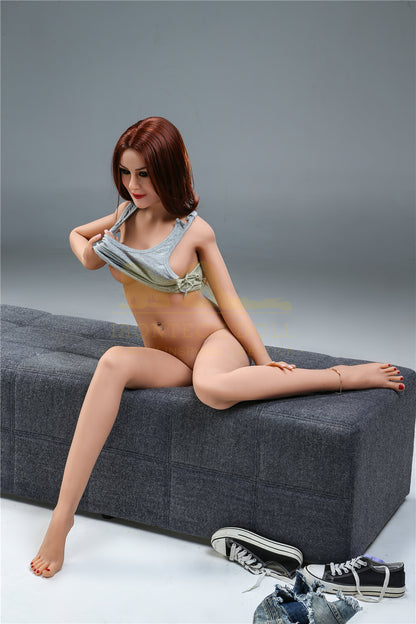 Cute legs and hot breasts of a sex doll on Dollslovers.com 
