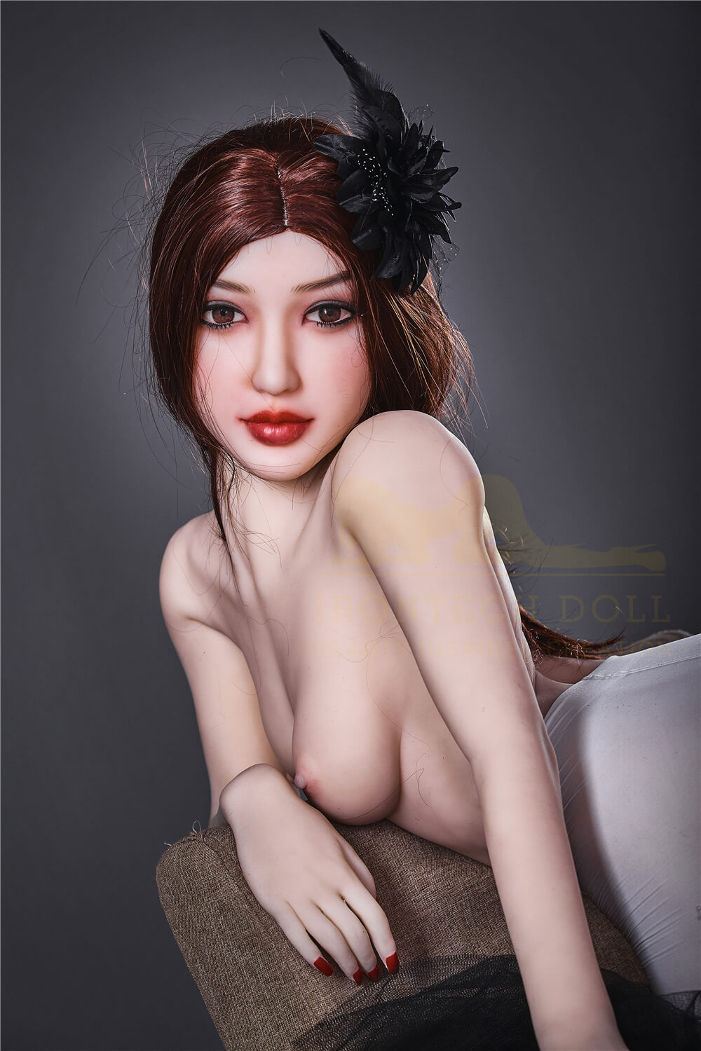 Realistic TPE adult doll with gentle expression
