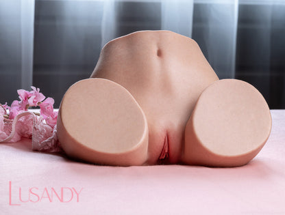 Highly detailed anatomical sculpting