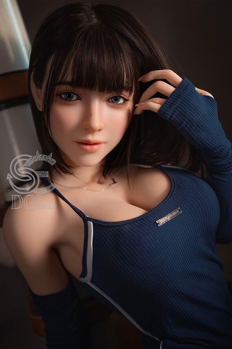 Annika.G elegant Asian beauty silicone doll