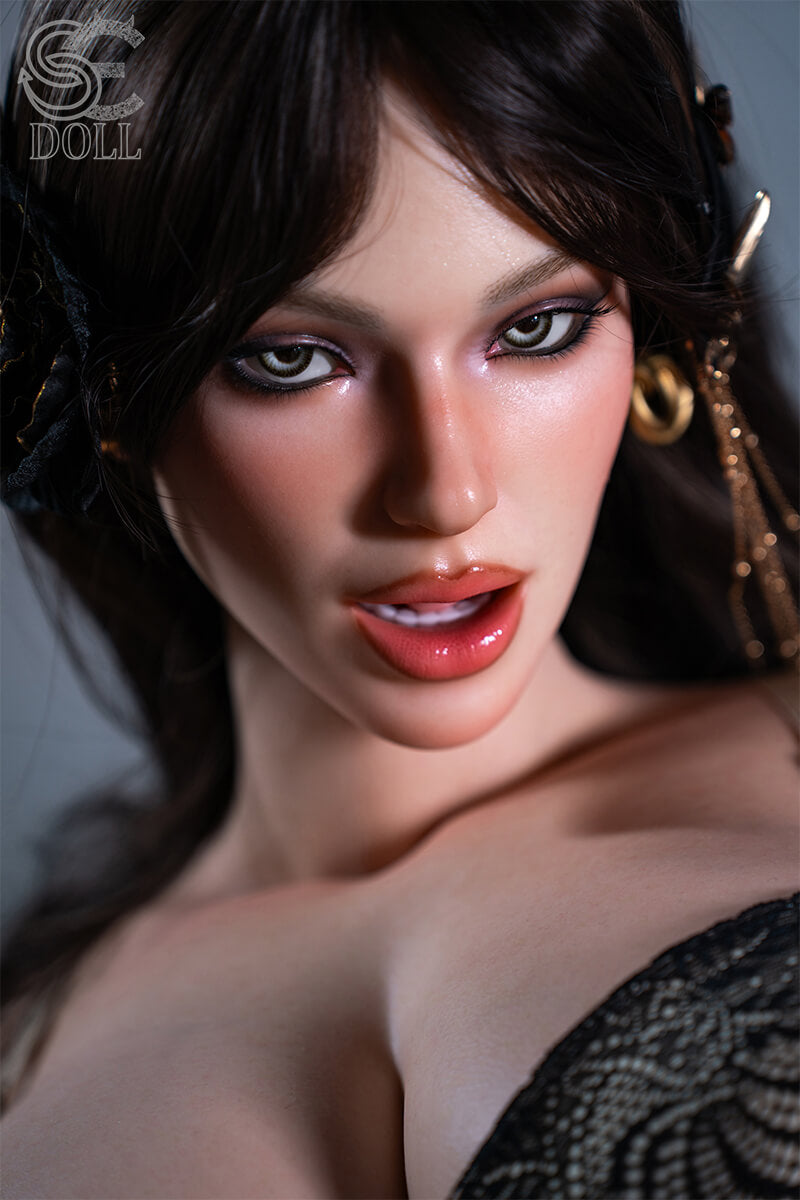 SEDOLL Aria Knox A curvy silicone torso doll with G cup breasts
